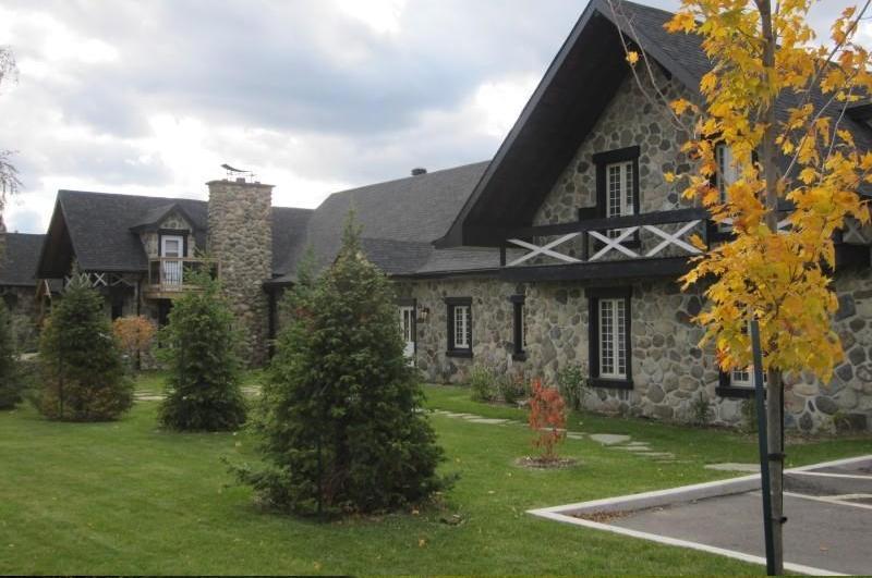 Condos Vacances Orford Magog Extérieur photo