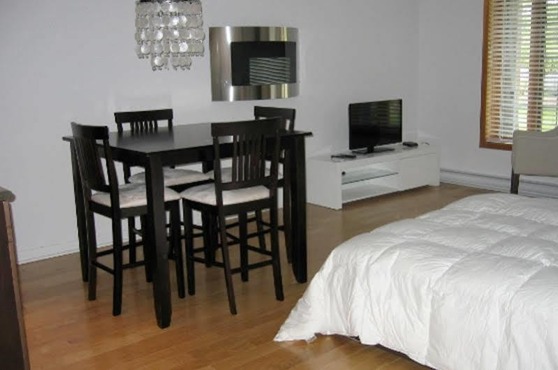 Condos Vacances Orford Magog Extérieur photo