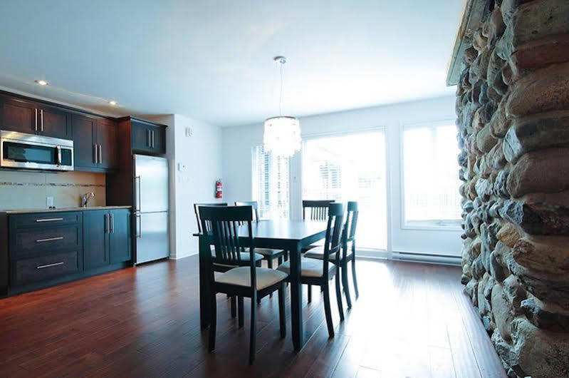 Condos Vacances Orford Magog Extérieur photo